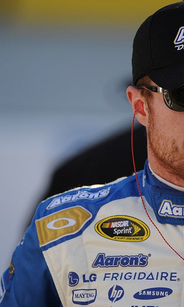 #8CrazyTweets: Brian Vickers talks golf, Victory Lane lobsters and more with FOX Sports